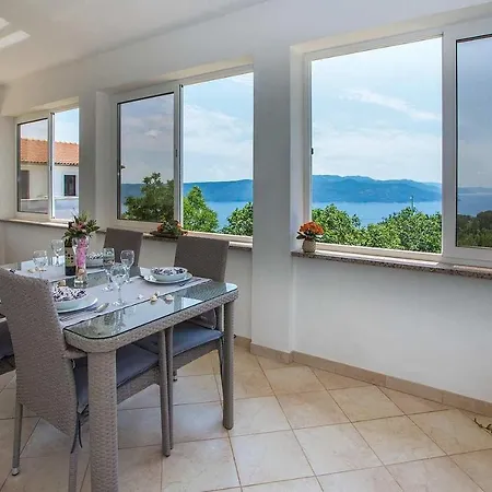Holiday home House Rea *